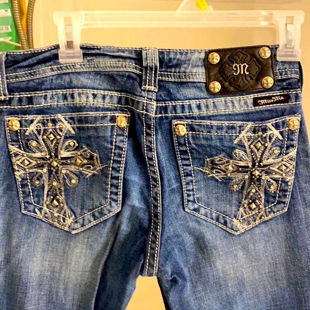 Great condition Miss Me cross deco size 30 jeans